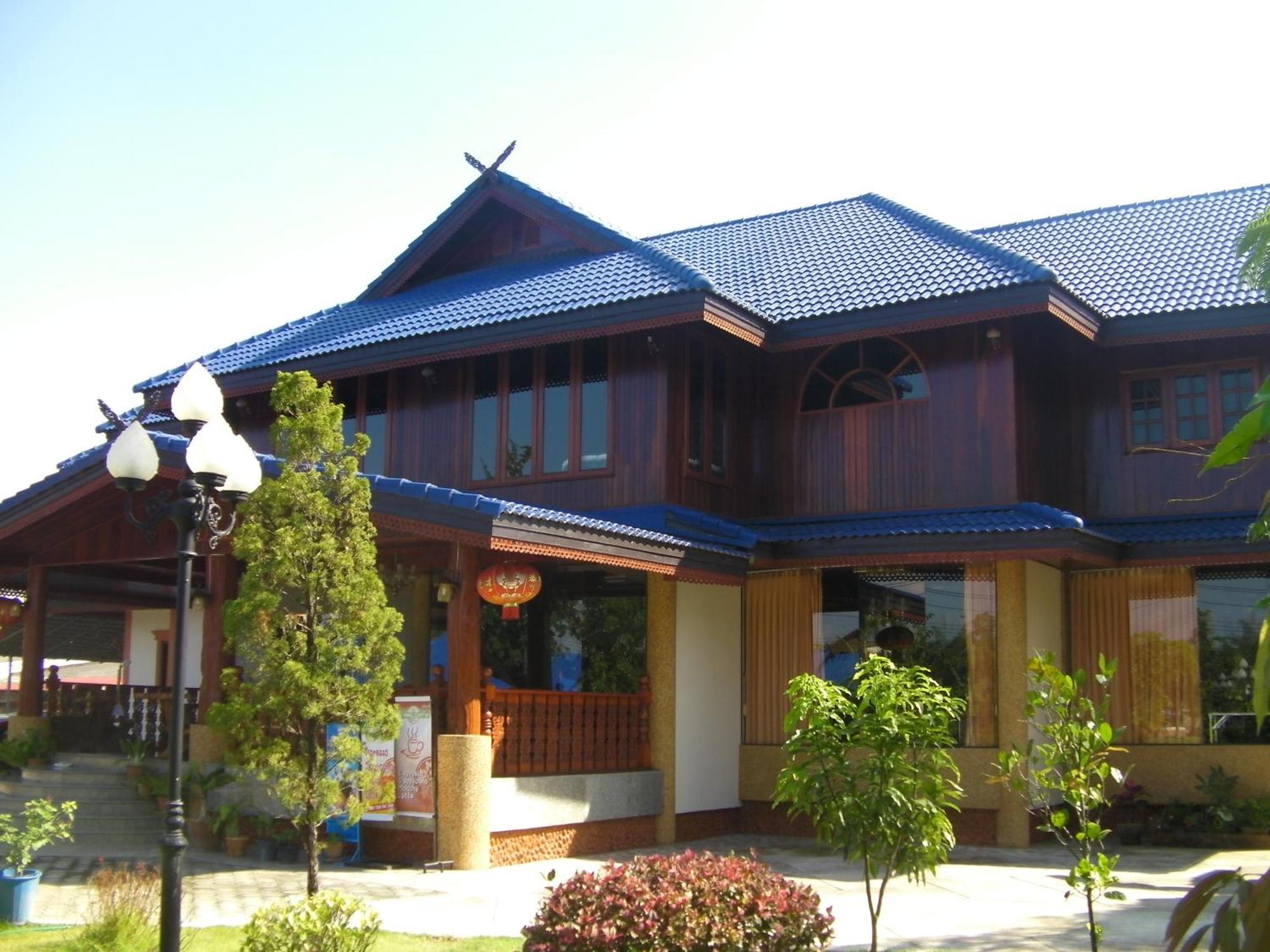 Suandarbporn Resort Mae Sot Exterior photo